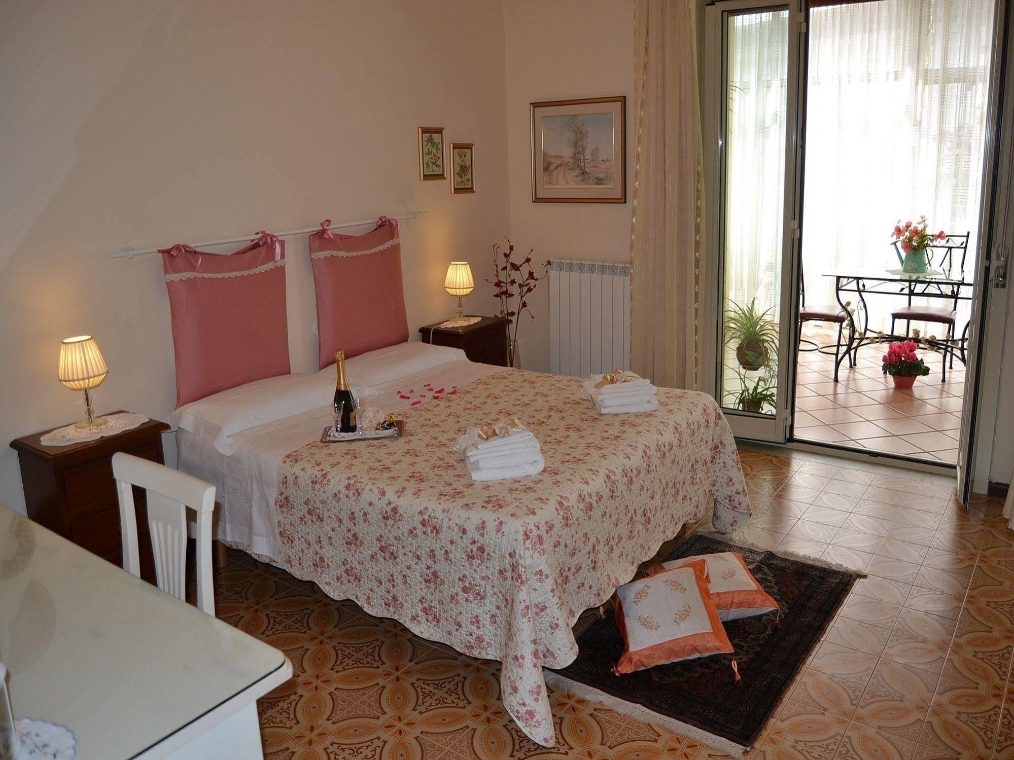 Bed & Breakfast Marena Sant'Agata Li Battiati Eksteriør bilde