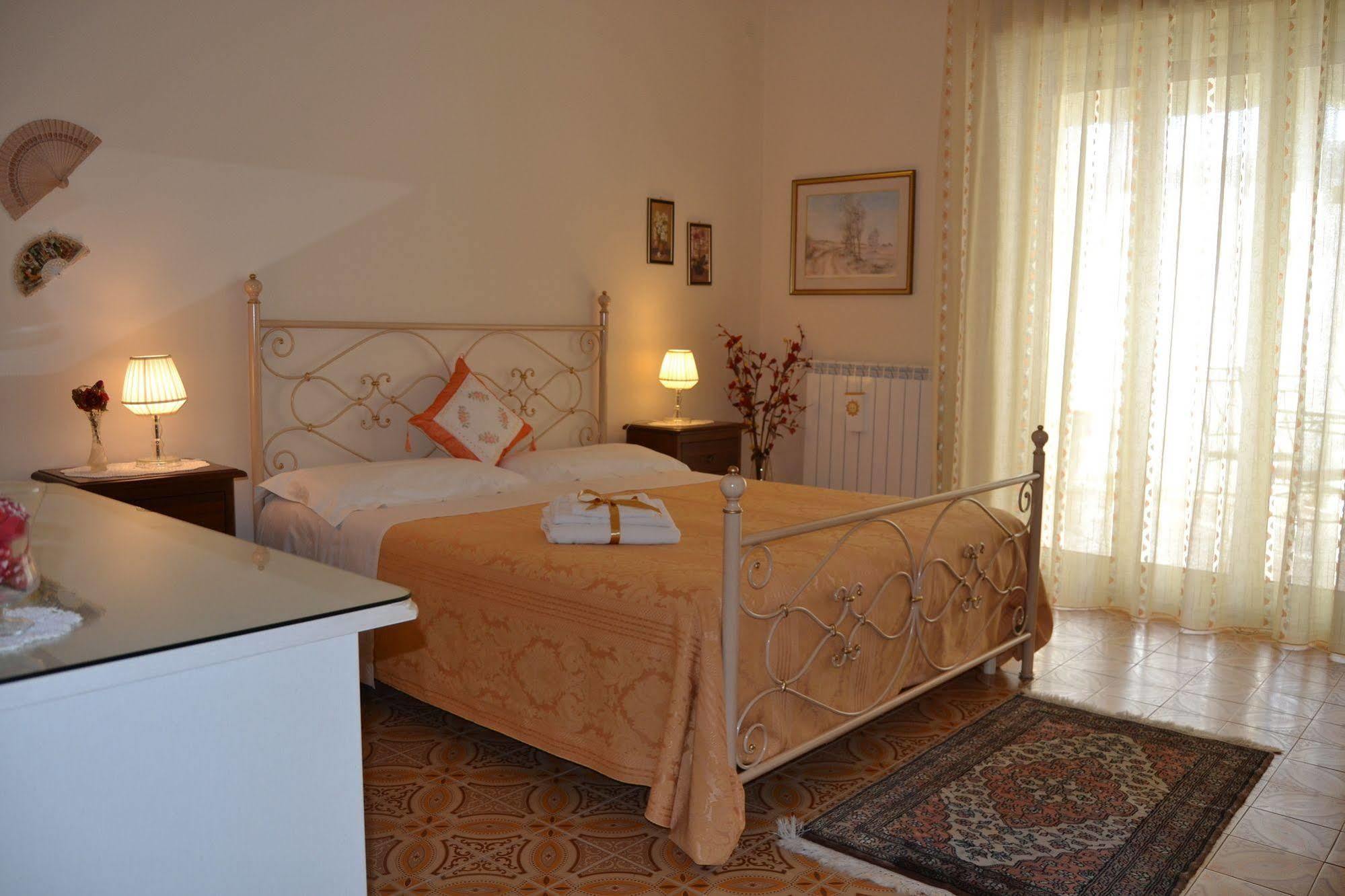 Bed & Breakfast Marena Sant'Agata Li Battiati Eksteriør bilde